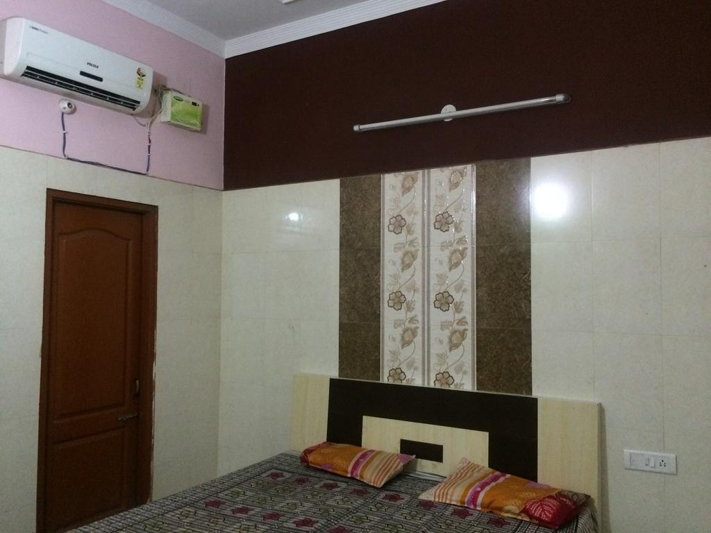 Hôtel Diamond Heritage à Amritsar Extérieur photo